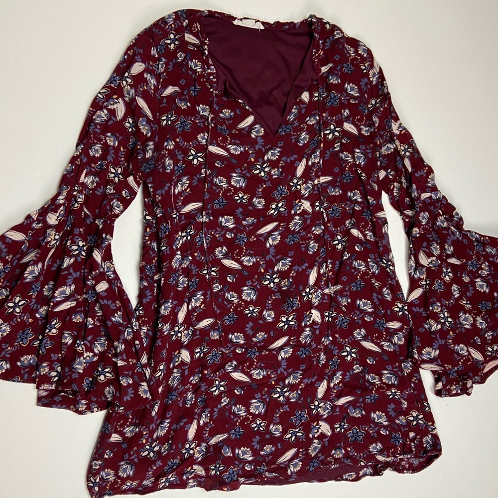 Fan sleeve top